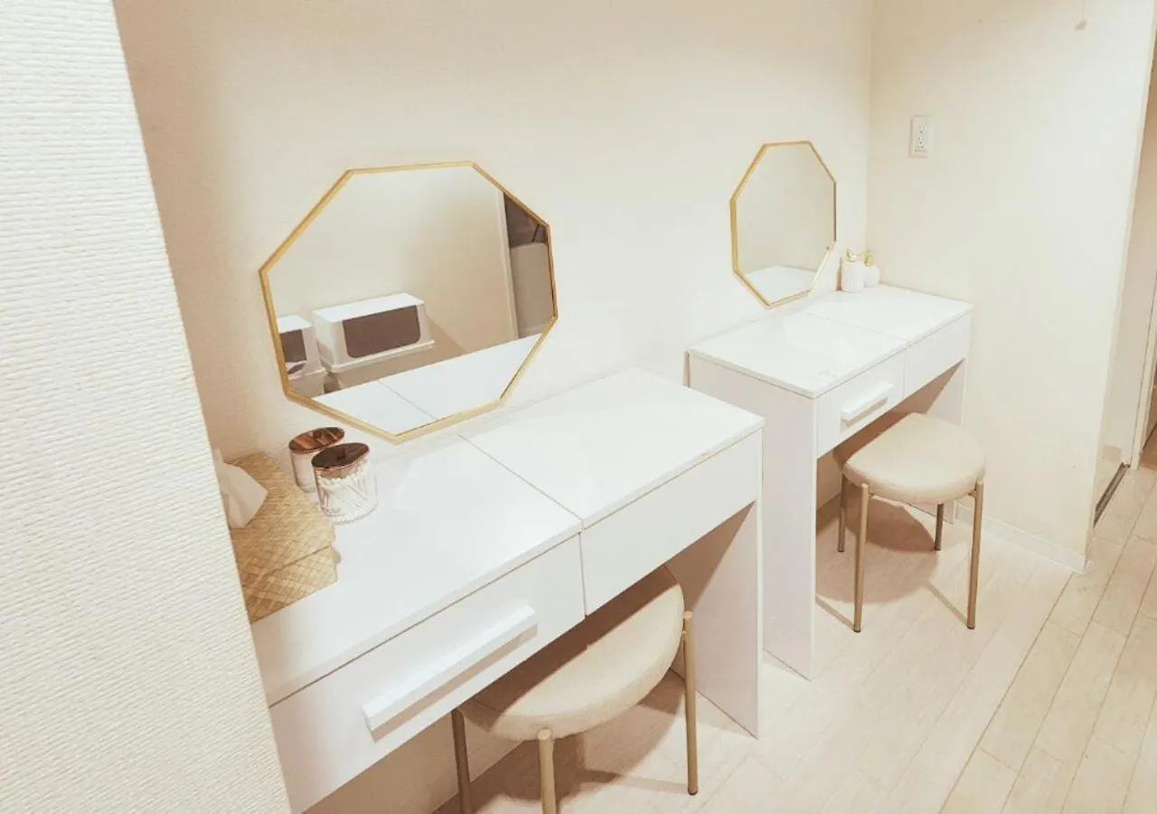 Cocone House Tengachaya 2Bedroom Family Type All3Beds Osaka Japan
